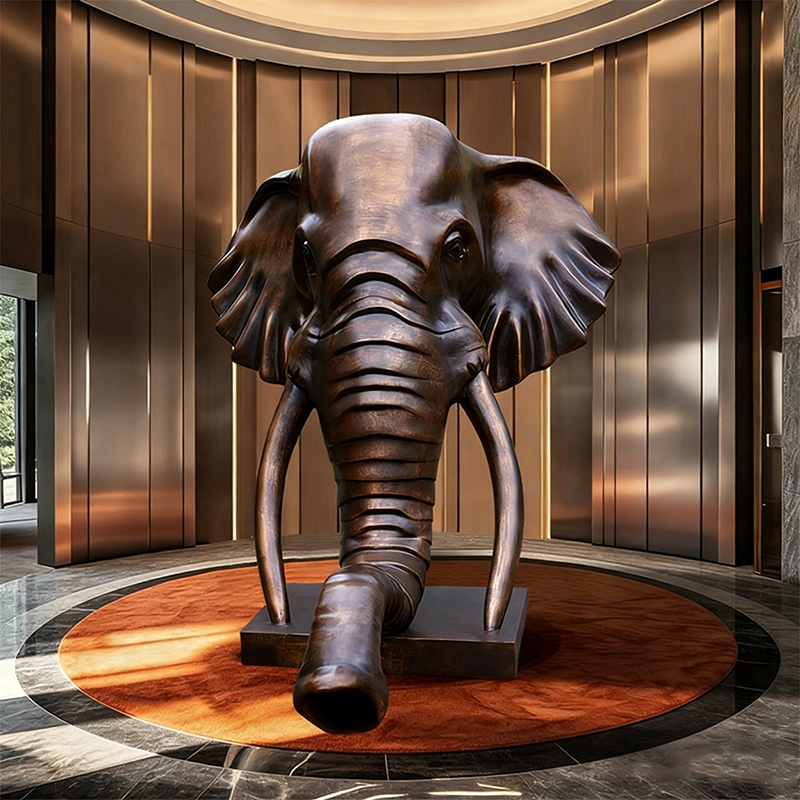 Elefantenkopfskulptur